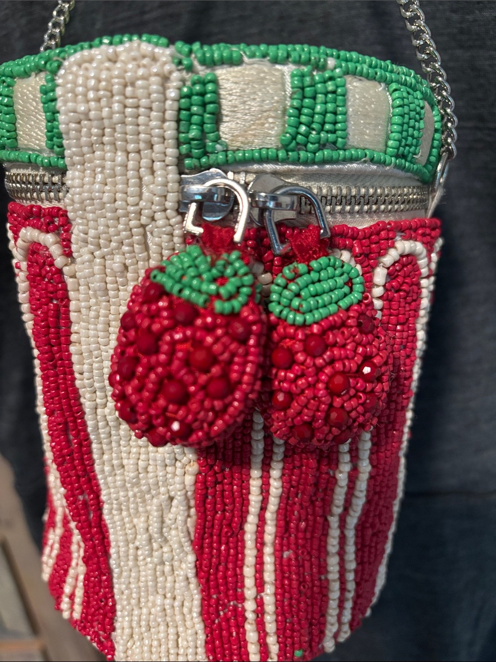 Made in India Hand-Beaded Raspberry Jam Red & Green CrossbodyBag - Picture 5 of 14